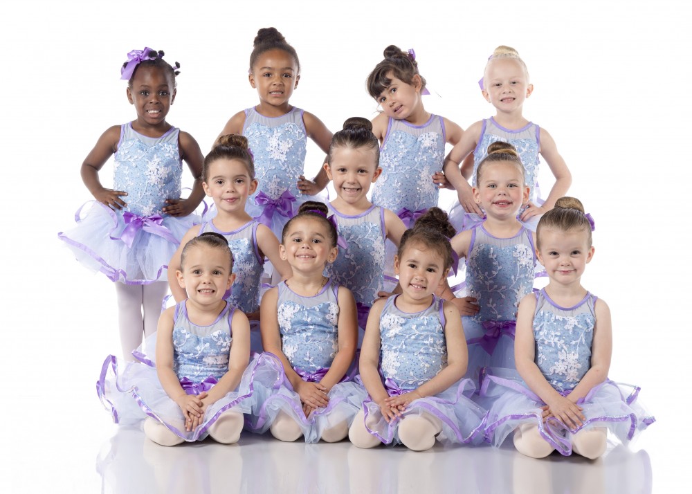 Dance and tumble classes for preschool aged children ages 2Â½ - 4Â½